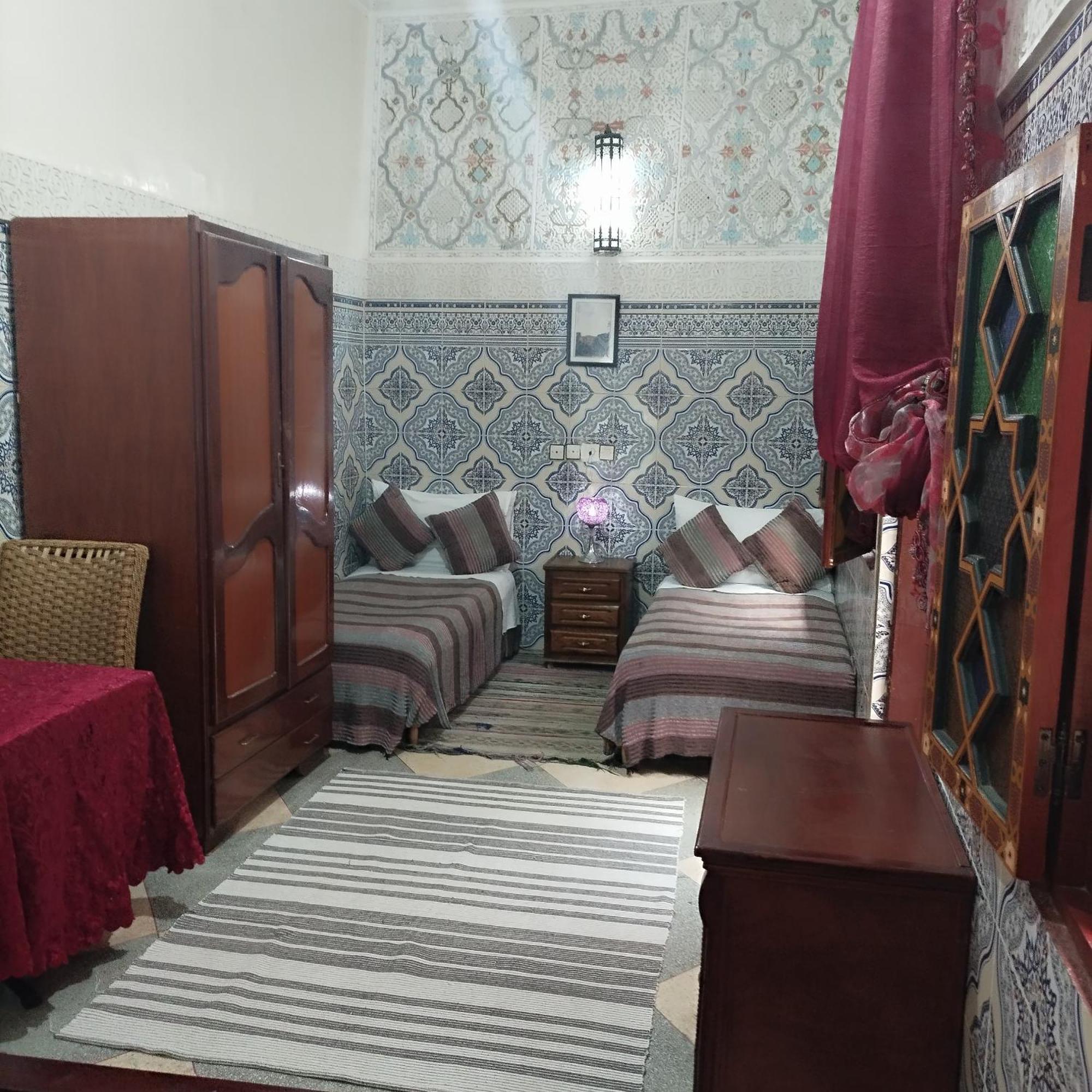 מקנס Ryad Bab Berdaine חדר תמונה
